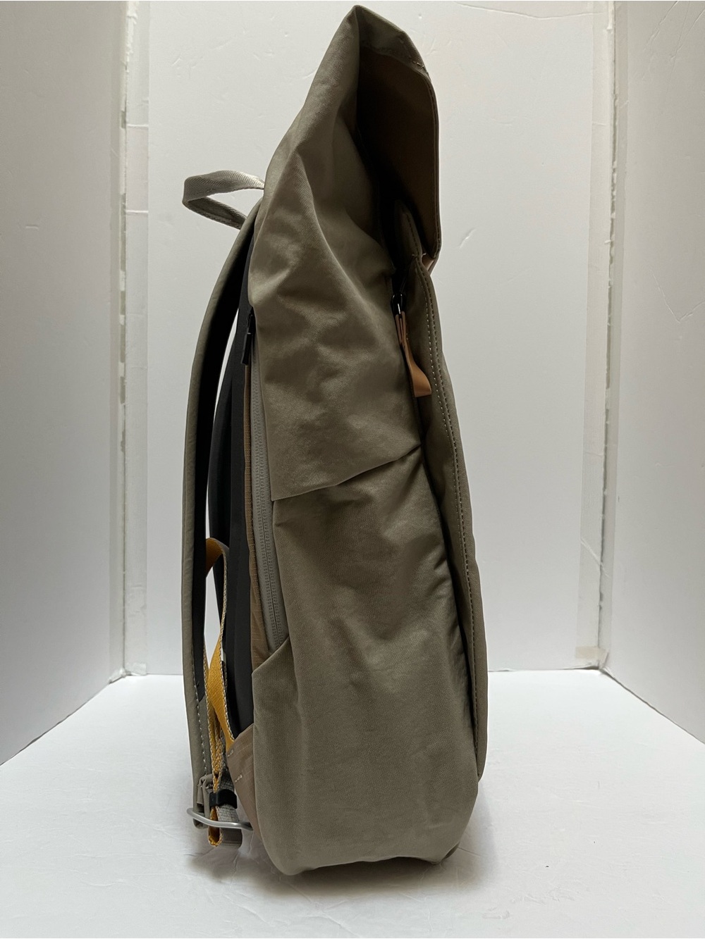 Bellroy Melbourne Backpack - Picture 4 of 16
